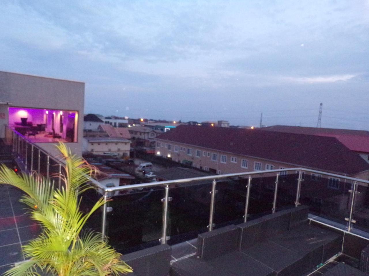 The Mayhill Lekki Esterno foto