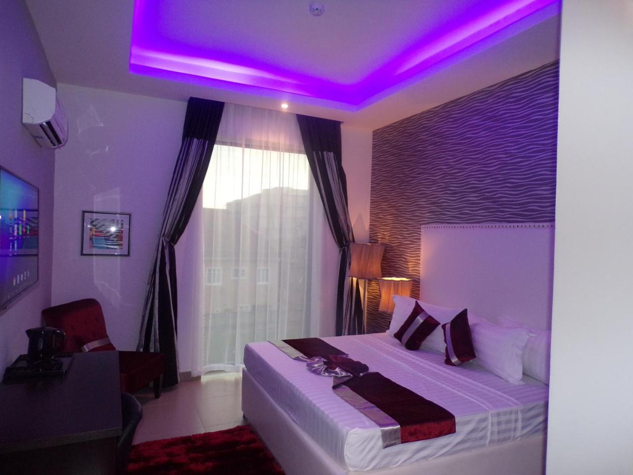 The Mayhill Lekki Esterno foto