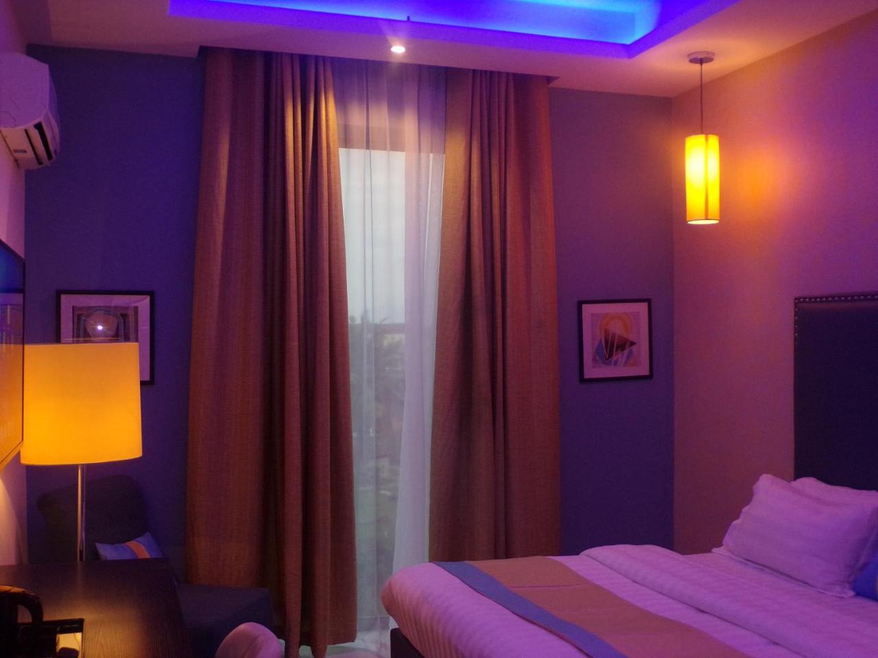 The Mayhill Lekki Esterno foto