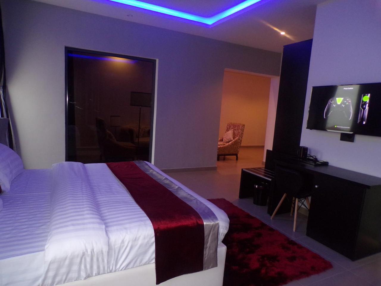 The Mayhill Lekki Esterno foto